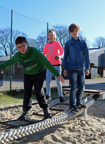 Schule Ahlhorn Spielplatz